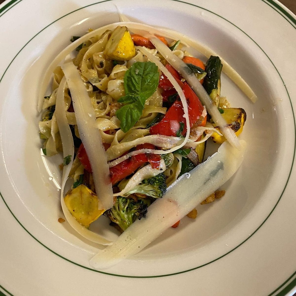 Visit Roosevelt Pizzeria In Carlsbad Village